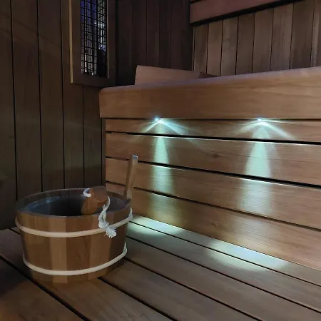 Erzsebet Vendeghaz Csesztreg